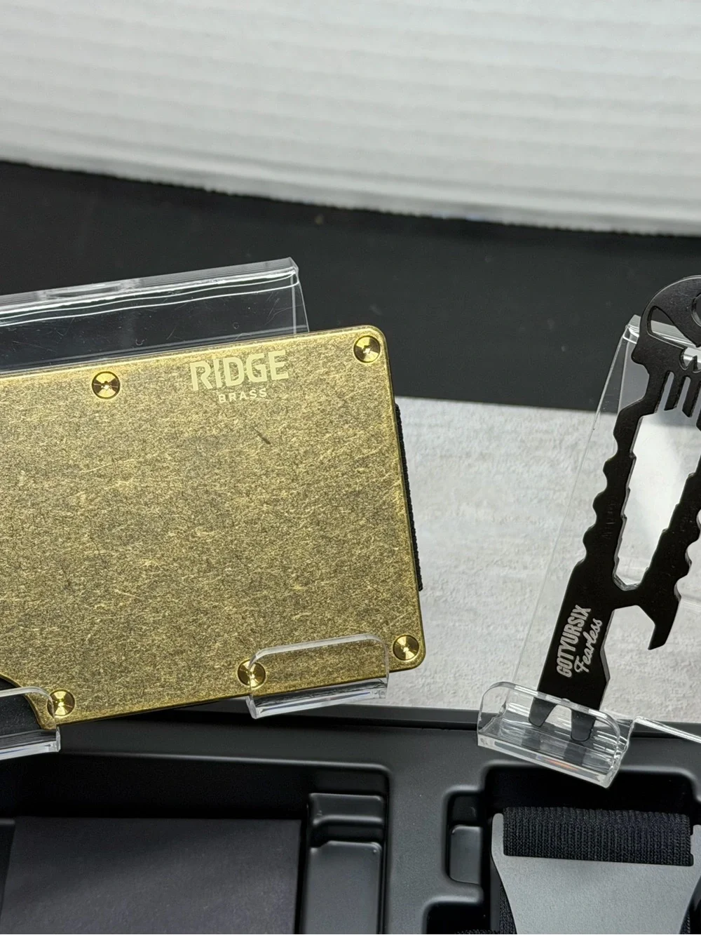 RIDGE WALLET | BRASS w/GOLD PVD SCREWS + BLACK G6 FEARLESS KEYCHAIN MULTI-TOOL